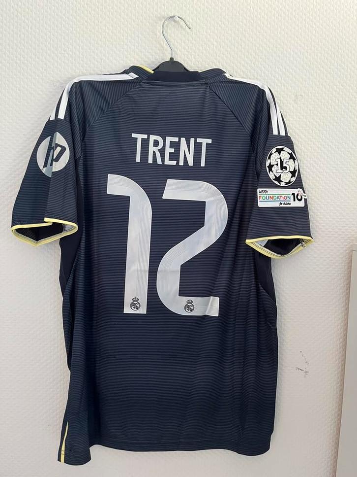 Real Madrid uitshirt 2025/26 Trent maat M, Sport en Fitness, Voetbal, Nieuw, Shirt, Maat M, Ophalen of Verzenden