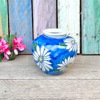 Vaasje blauw met witte bloemen bol vaasje tulpenvaasje, Gebruikt, Blauw, Aardewerk of Porselein, Ophalen of Verzenden