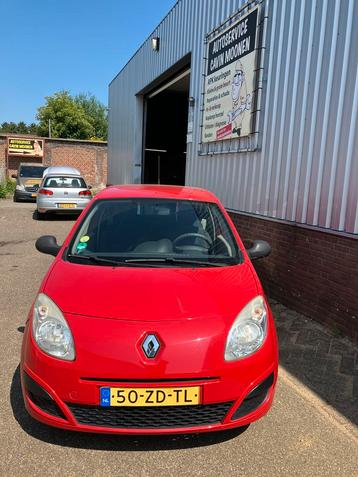 Renault Twingo 1.1 2008 Rood nw apk beschikbaar voor biedingen