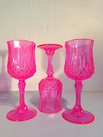 Cristal d'Arques Longchamp Folies neon roze likeurglazen, Ophalen of Verzenden, Borrel- of Shotglas, Zo goed als nieuw