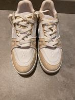 Louis Vuitton Sneakers - Maat 38 (Niet Echt), Kleding | Dames, Schoenen, Ophalen of Verzenden, Sportschoenen