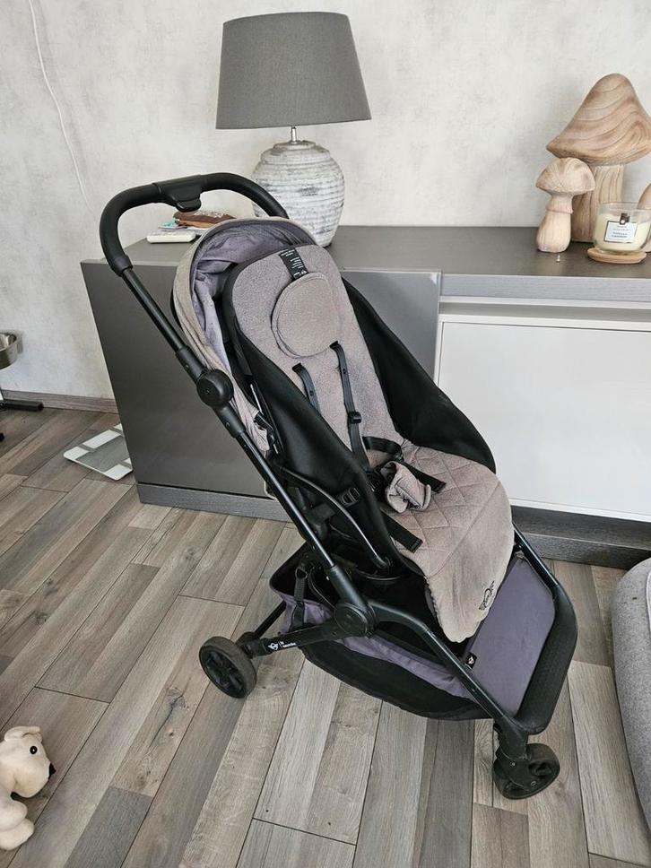 Easywalker Mini Buggy - Compact & Handig!, Kinderen en Baby's, Buggy's, Gebruikt, Overige merken, Verstelbare rugleuning, Zonnekap