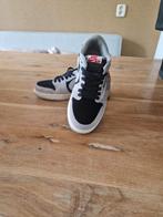 Nike limited Travis Scott maat 37,5, Kinderen en Baby's, Ophalen of Verzenden, Zo goed als nieuw