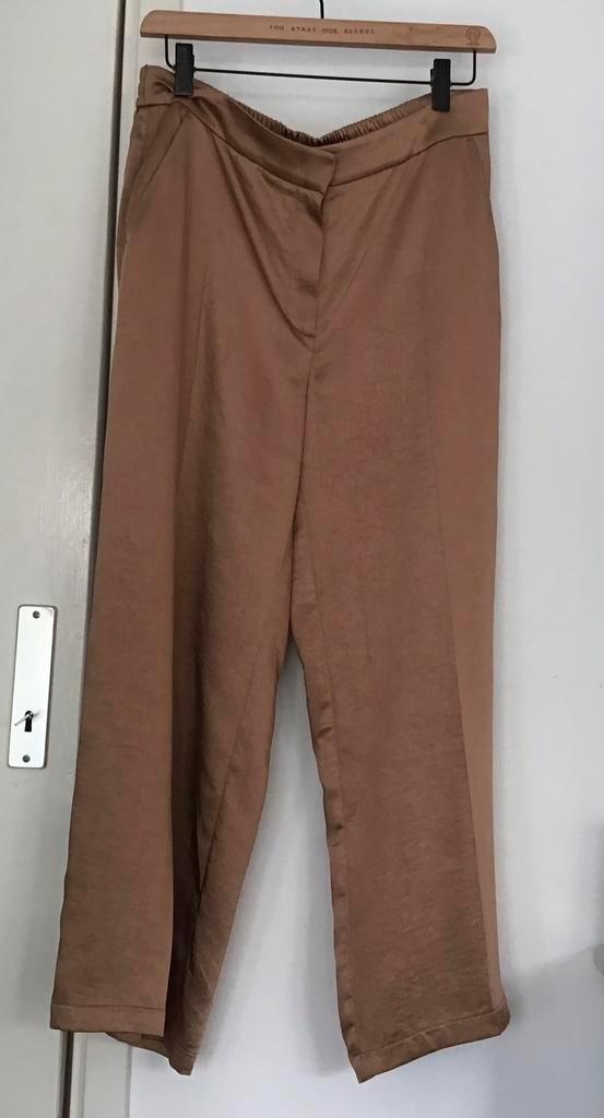 Mooie Betty Barclay satijnen broek, maat 36 - als nieuw, Kleding | Dames, Broeken en Pantalons, Zo goed als nieuw, Maat 36 (S)
