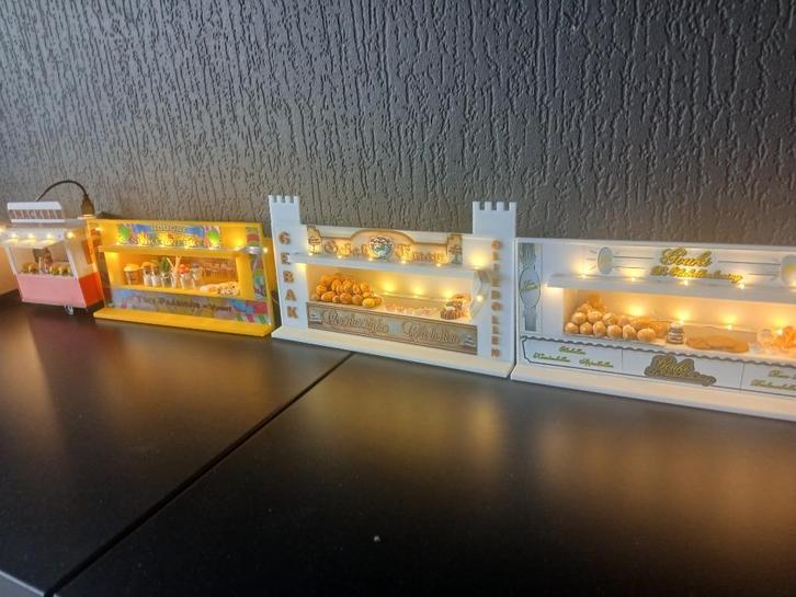 Gebak- Oliebollenkramen 4 verschillende soorten KERMIS, Hobby en Vrije tijd, Modelbouw | Auto's en Voertuigen, Nieuw, Overige typen