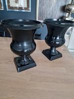 2 zwart metaal vazen vaas bloemenpotten plantenpotten, Overige materialen, Zwart, Ophalen of Verzenden, Zo goed als nieuw