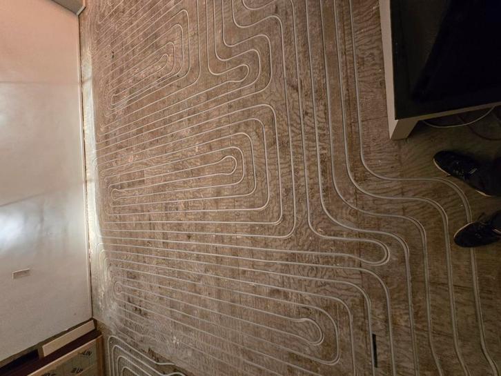 Vloerverwarming, Doe-het-zelf en Verbouw, Overige Doe-het-zelf en Verbouw, Ophalen