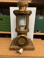Lamp met bronzen afsluiter vd Hengelose Bierbrouwerij, Ophalen, Minder dan 50 cm