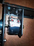 Potmeter 0.13A 1kohm, Hobby en Vrije tijd, Elektronica-componenten, Ophalen of Verzenden, Zo goed als nieuw