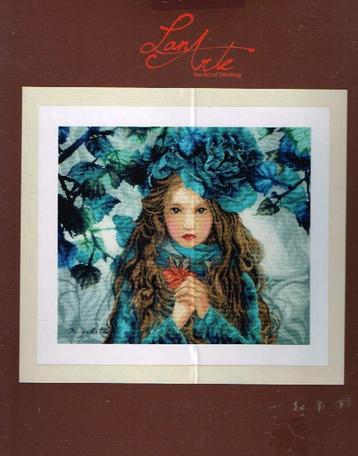 Cado aanbieding lanarte borduurpakket blue flowers girl 640 beschikbaar voor biedingen