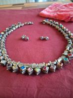 Otazu ketting en twee paar bijpassende oorstekers, Ophalen of Verzenden, Overige materialen, Ketting