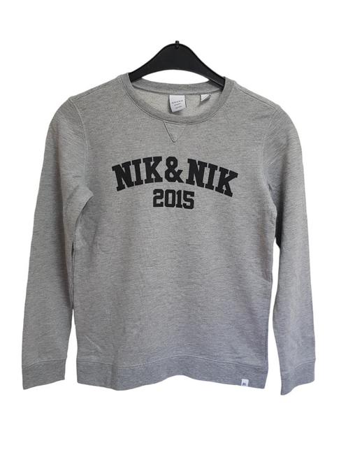 Gave grijze NIK & NIK sweater maat 14/164., Kinderen en Baby's, Kinderkleding | Maat 164, Zo goed als nieuw, Jongen, Trui of Vest