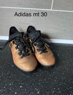 Adidas voetbalschoenen mt 30 igst, Sport en Fitness, Voetbal, Maat XS of kleiner, Ophalen of Verzenden, Zo goed als nieuw, Schoenen