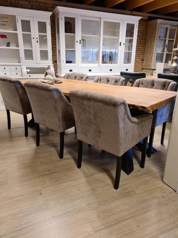 *VOORRAAD* 6 Landelijke Eetkamerstoelen Nikky Stof Taupe (2) beschikbaar voor biedingen