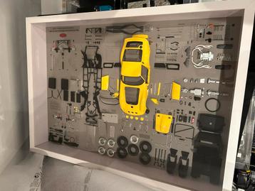 Ferrari display CMC models 1:18 geel lim. Ed. 200st beschikbaar voor biedingen