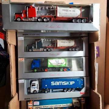 CONHTAINER TRUCKS + DIVERS 1:87-H0 beschikbaar voor biedingen