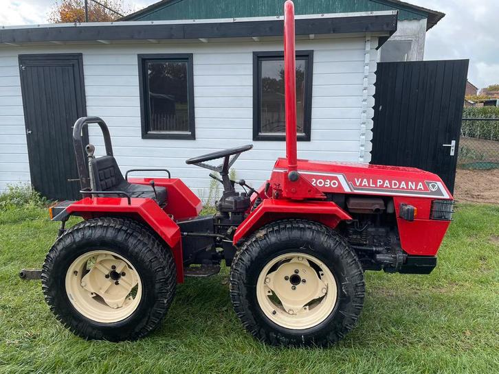 Te koop Valpadana 2030 kniktractor compact tractor, Zakelijke goederen, Agrarisch | Tractoren, tot 2500, Overige merken, tot 80 Pk