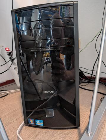 Medion pc i7  beschikbaar voor biedingen