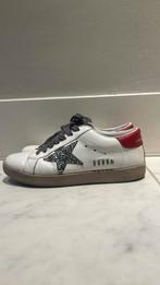 Prachtige goolden goose sneakers, Kleding | Dames, Schoenen, Wit, Golden goose, Ophalen of Verzenden, Sneakers of Gympen