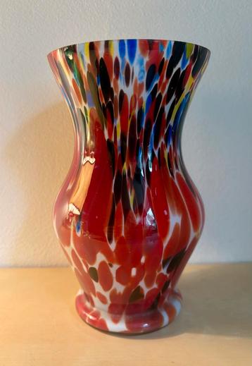 Art Deco spatterglas vaas beschikbaar voor biedingen