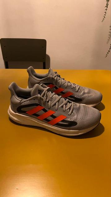 Adidas Solar Glide 4 (44 2/3) beschikbaar voor biedingen