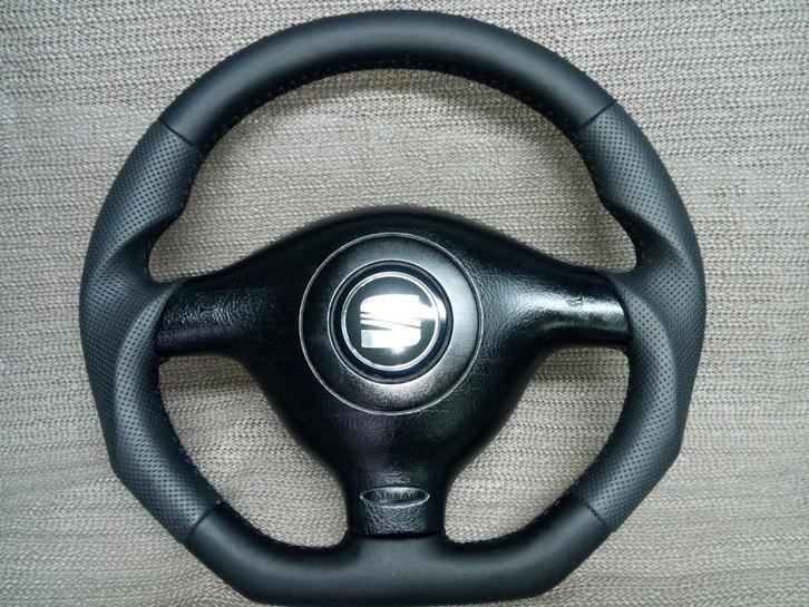 Vernieuwde sturen Seat Leon MK 1 ,seat Toledo MK 2,,seat Cup, Auto-onderdelen, Besturing, Seat, Gereviseerd, Ophalen of Verzenden