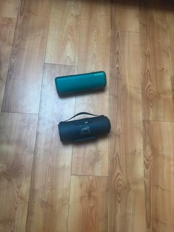 2 boxen beschikbaar voor biedingen