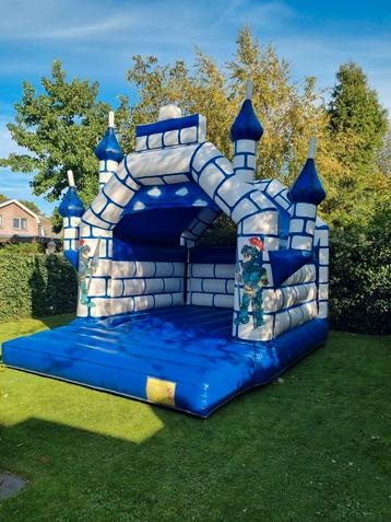 Springkussen Kasteel JB Inflatable met certificaat beschikbaar voor biedingen