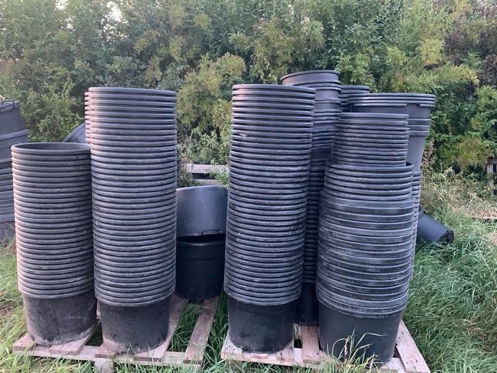 Kunststof Bloempotten - Diverse Maten, Tuin en Terras, Bloembakken en Plantenbakken, Gebruikt, Kunststof, Binnen, 30 tot 60 cm