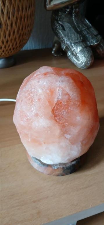 Himalaya zout lamp beschikbaar voor biedingen