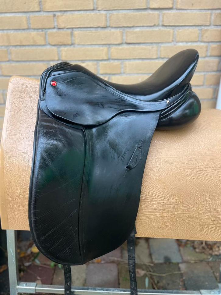 Albion SLK 16,5 ich MW zeer net passervice mogelijk!, Dieren en Toebehoren, Paarden en Pony's | Zadels, Gebruikt, Dressuur, Ophalen of Verzenden