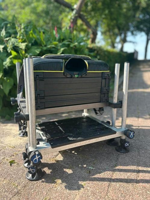 Matrix viskist s25., Watersport en Boten, Hengelsport | Witvissen, Zo goed als nieuw, Overige typen, Ophalen