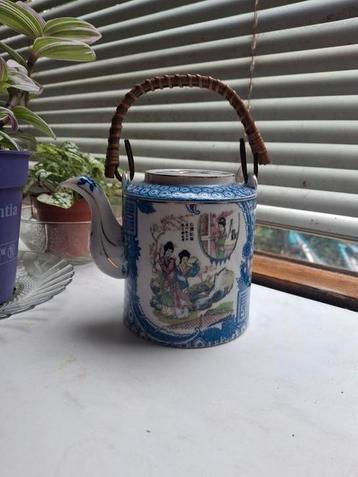 Japans Theepotje  beschikbaar voor biedingen