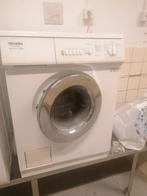 Miele novotronic Meteor V8500, Witgoed en Apparatuur, Ophalen, 1200 tot 1600 toeren, 4 tot 6 kg, Refurbished