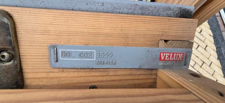 VELUX GGL-C02 + gootstukken, Doe-het-zelf en Verbouw, Overige Doe-het-zelf en Verbouw, Gebruikt, Ophalen