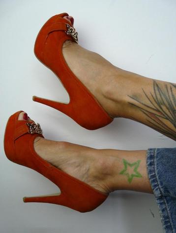 *Abfab Vintage Oranje Pumps met Peep Toe maat 39 beschikbaar voor biedingen
