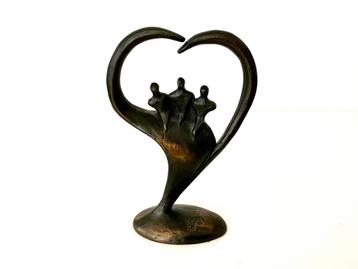 Corry Ammerlaan ‘Verbondenheid’ bronzen sculptuur beschikbaar voor biedingen