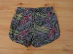 Kleurrijke korte broek maat 152., Ophalen of Verzenden, Gebruikt, Meisje, Broek