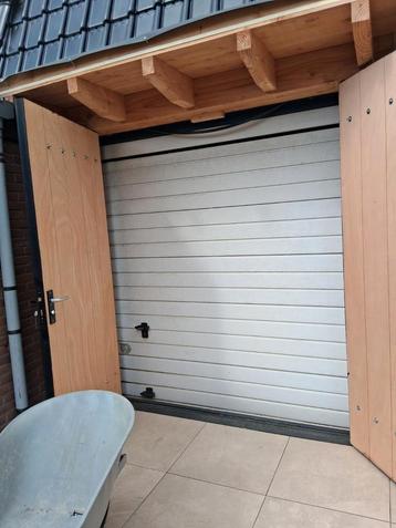 novoferm elektrische garagedeur beschikbaar voor biedingen