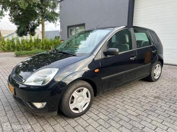 Ford Fiesta 1.6-16V Ghia / NIEUWE KOPPELING / NETTE AUTO / beschikbaar voor biedingen