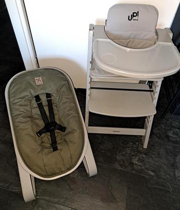 Grijze Kidsmill up kinderstoel met Newborn/ Wipstoel  beschikbaar voor biedingen