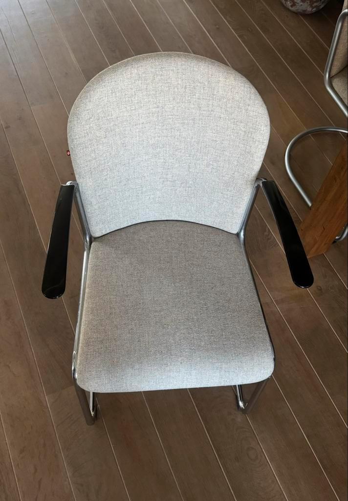 2 Gispen 413R Stoelen - Beige Bekleding, Huis en Inrichting, Stoelen, Gebruikt, Twee, Metaal, Stof, Overige kleuren, Ophalen