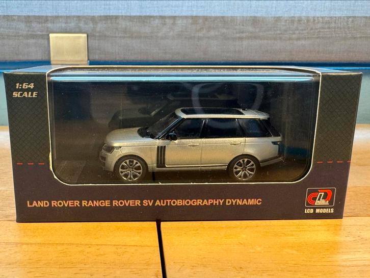 LCD Models 1:64 Range Rover SV Autobiography Dynamic Silver, Hobby en Vrije tijd, Modelauto's | Overige schalen, Zo goed als nieuw