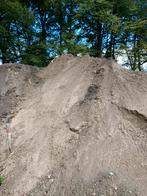 Gratis 1 tot 90 KUUB zwart zand VALKENSWAARD, Tuin en Terras, Zand, Ophalen, Gebruikt, Overige typen