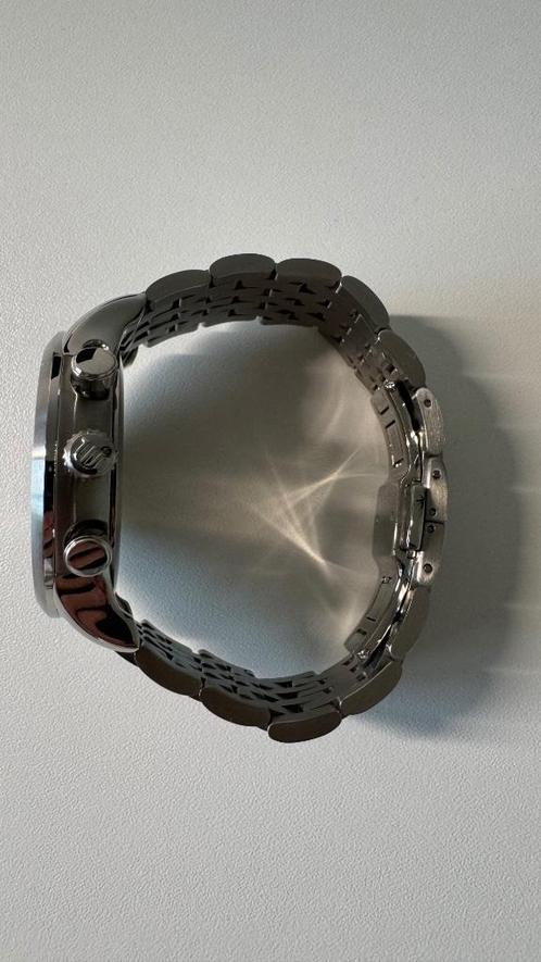 Te koop MAURICE LACROIX Les Classiques Chronograaf, Sieraden, Tassen en Uiterlijk, Horloges | Heren, Zo goed als nieuw, Polshorloge
