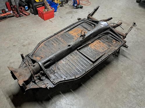 Kever 1300 Chassis met IRS, Auto-onderdelen, Carrosserie en Plaatwerk, Volkswagen, Gebruikt, Ophalen