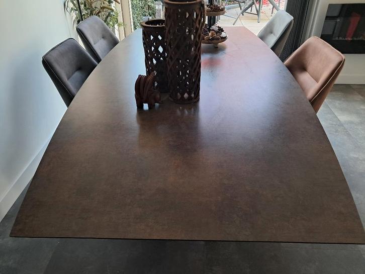 Royale eettafel met HPL blad., Huis en Inrichting, Tafels | Eettafels, Zo goed als nieuw, 50 tot 100 cm, 200 cm of meer, Vijf personen of meer