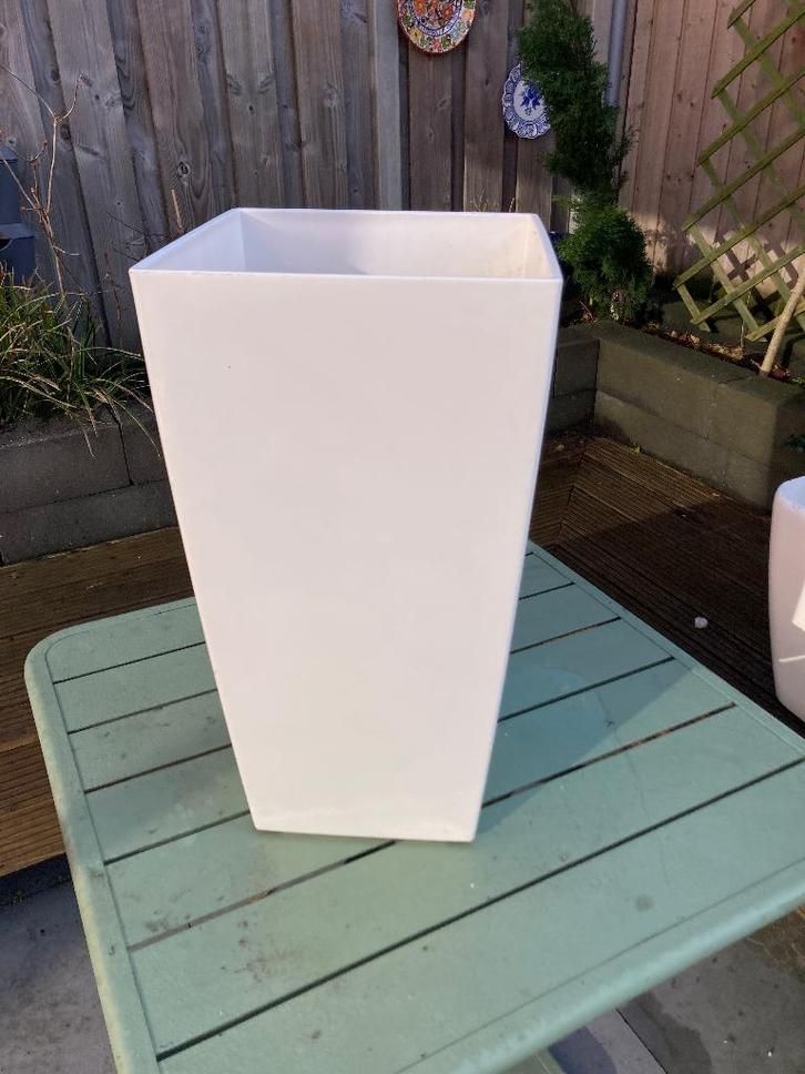 Lechuza Cubico Bloempot 30 cm – Wit, Tuin en Terras, Bloempotten, Gebruikt, Kunststof, Binnen, Tuin, 40 tot 70 cm, 25 tot 40 cm