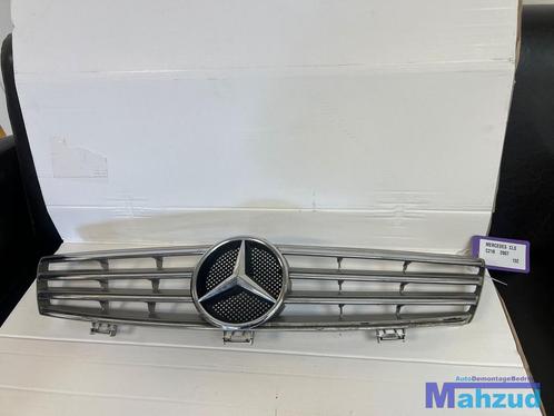 MERCEDES CLS C219 Grille 2004-2011, Auto-onderdelen, Overige Auto-onderdelen, Mercedes-Benz, Gebruikt, Ophalen of Verzenden
