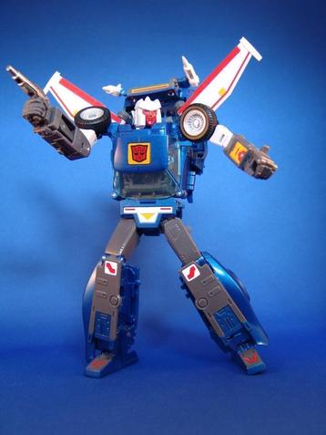 Transformers Masterpiece MP-25 – TRACKS  (mib)